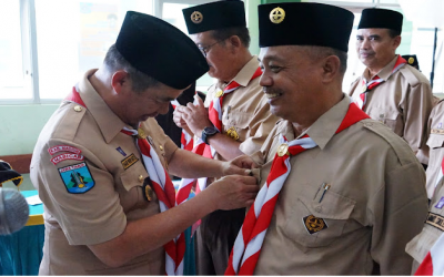 Wakil Bupati Madiun H. Hari Wuryanto, S.H., M.Ak Lantik Pengurus Gerakan Pramuka Kwarran Kebonsari Masa Bakti 2022-2025